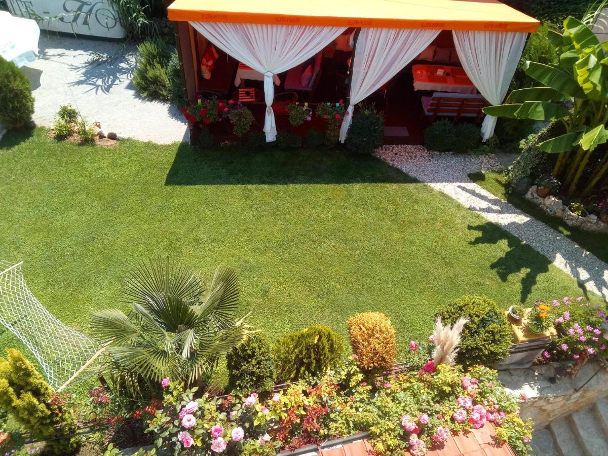 Yard House Trpejca Hotel Ohrid Exterior foto