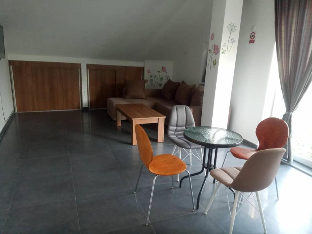 Yard House Trpejca Hotel Ohrid Exterior foto